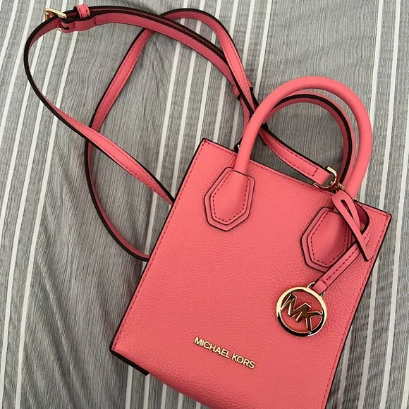 Michael Kors Mercer Extra-Small / Mini Pebbled Leather satchel purse / bag - Picture 2 of 12